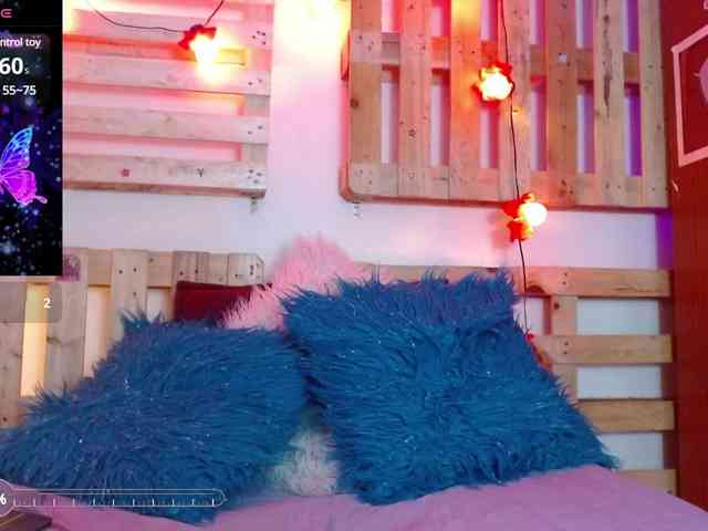live cam online Carolineevans