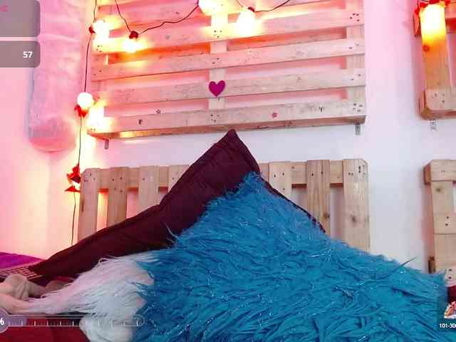 livesex chat Carolineevans