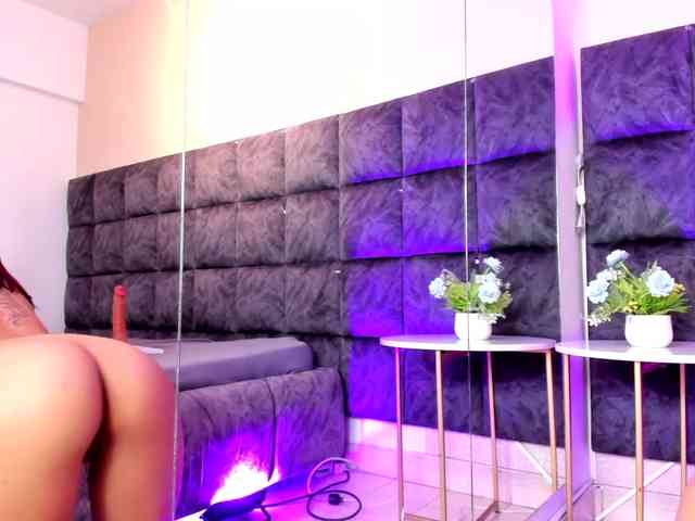LizzStone webcam