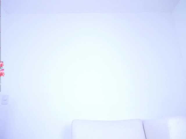 Auroraaa-x1 Live Cam on BongaCams