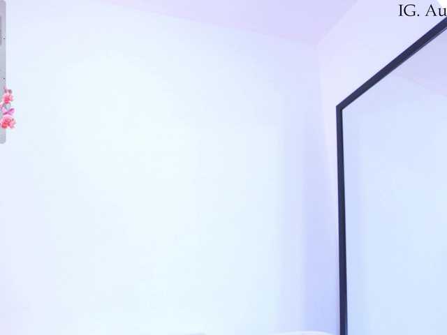 Auroraaa-x1's BongaCams show and profile