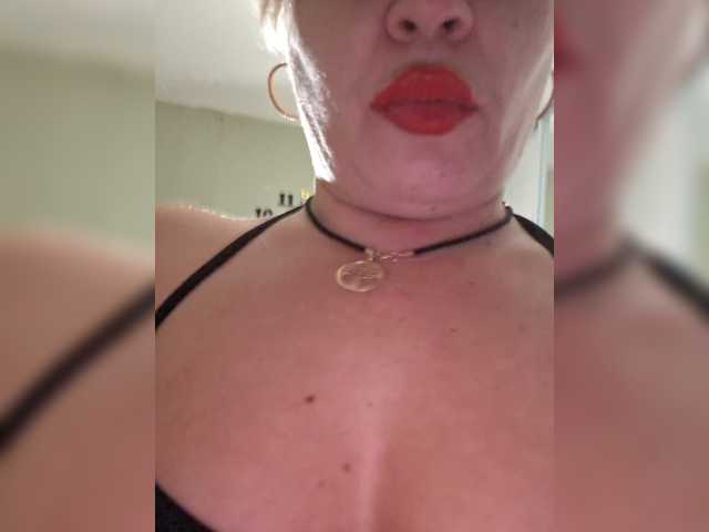 murr-kitty's BongaCams show and profile