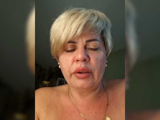 murr-kitty's BongaCams show and profile