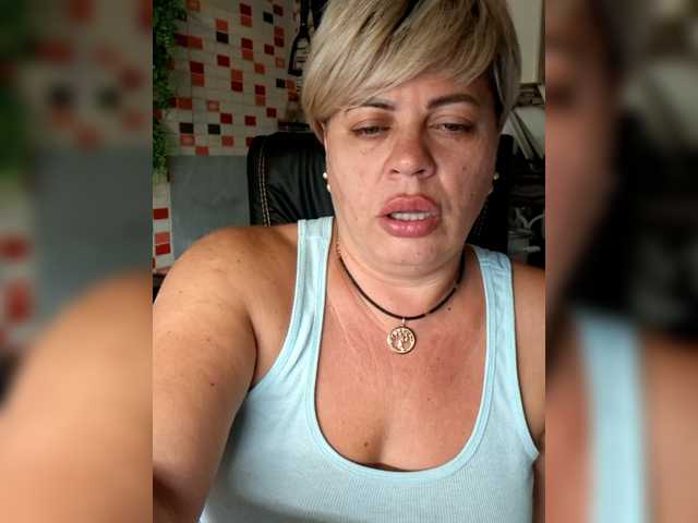 murr-kitty's BongaCams show and profile