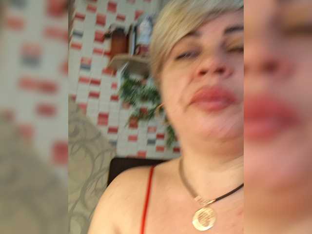 murr-kitty's BongaCams show and profile