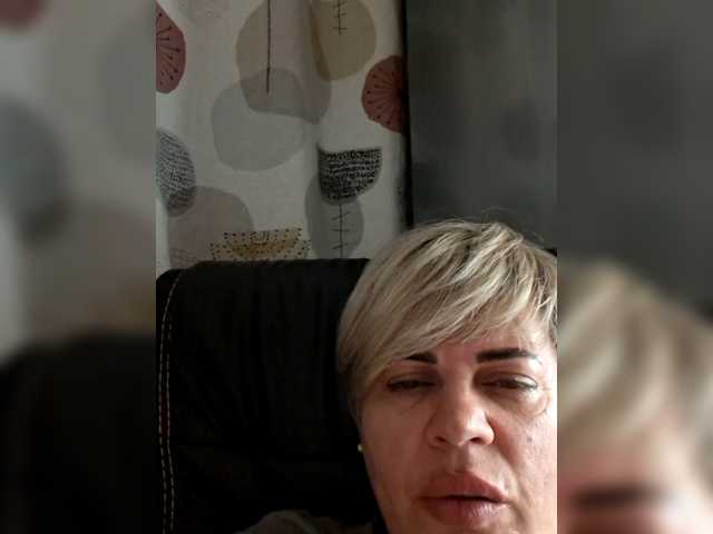 murr-kitty's BongaCams show and profile