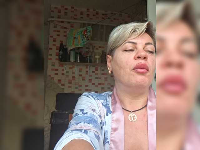 Young Murr-kitty - gorgeous, randy and ready to satisfy murr-kitty from BongaCams