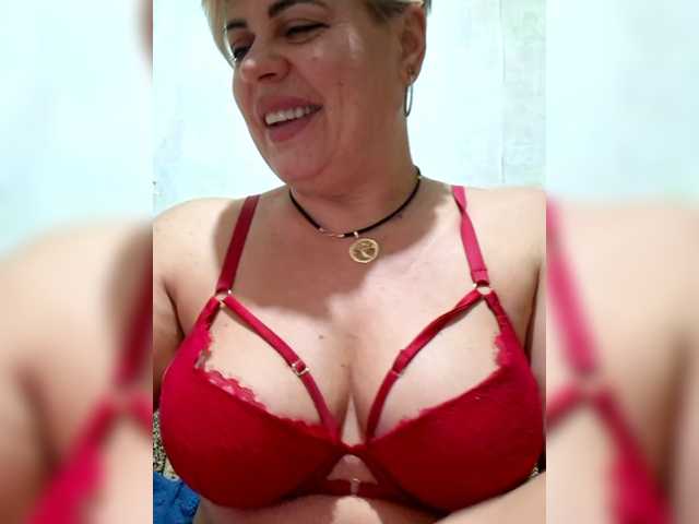 murr-kitty's BongaCams show and profile