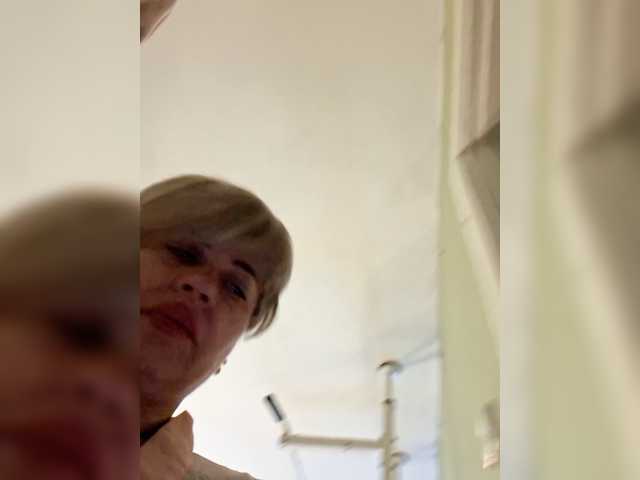 Admire BongaCams's Murr-kitty murr-kitty from BongaCams