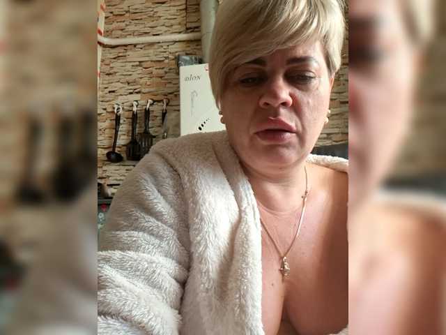 murr-kitty's BongaCams show and profile