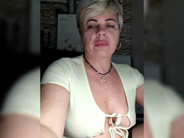 murr-kitty's BongaCams show and profile