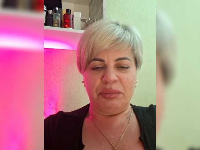 murr-kitty's BongaCams show and profile