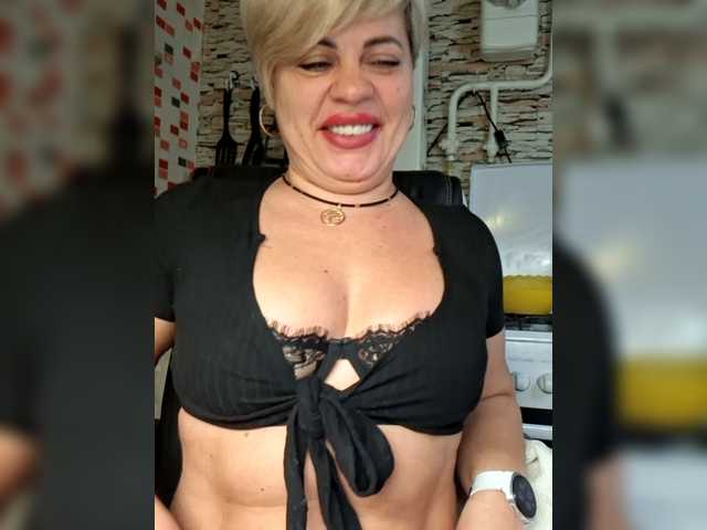 murr-kitty's BongaCams show and profile