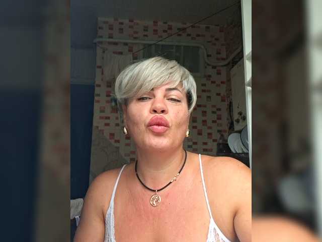 murr-kitty from BongaCams is Freechat