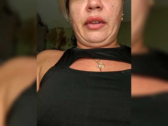 murr-kitty's BongaCams show and profile