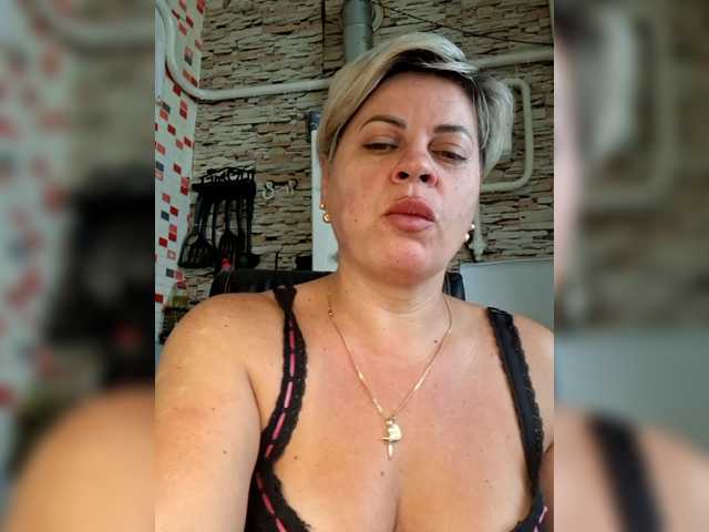 murr-kitty's BongaCams show and profile