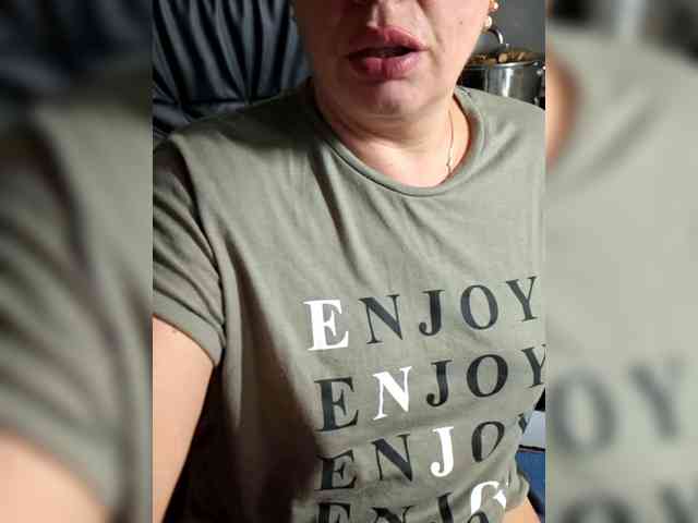 murr-kitty Live Webcam on BongaCams