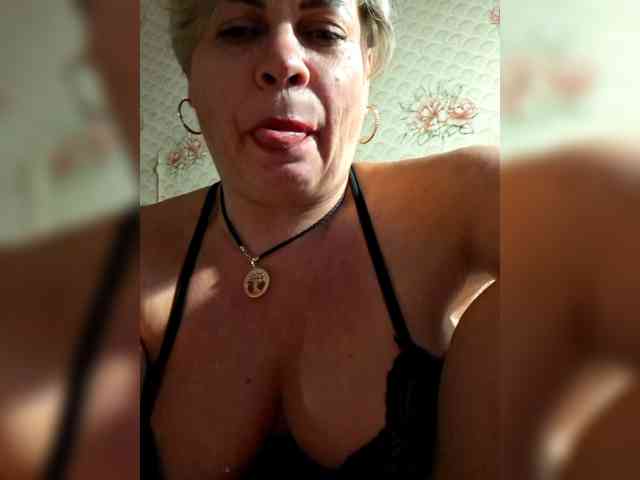 murr-kitty Live Webcam on BongaCams