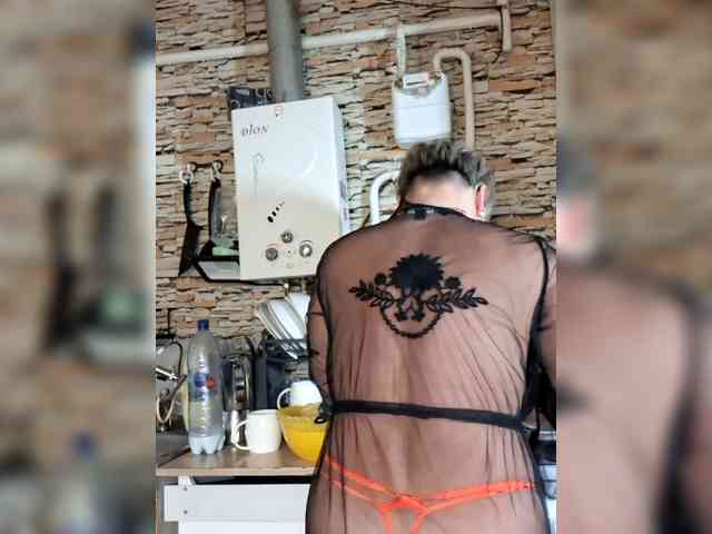 murr-kitty Live Webcam on BongaCams