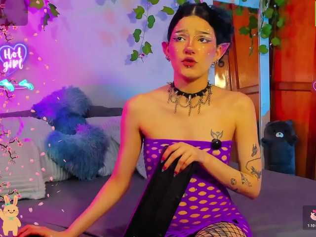 Bluedarkelf888's BongaCams show and profile