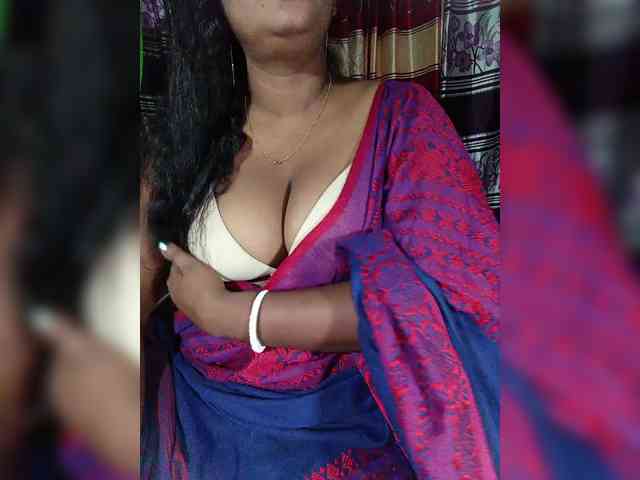 Hot-Anjolia webcam