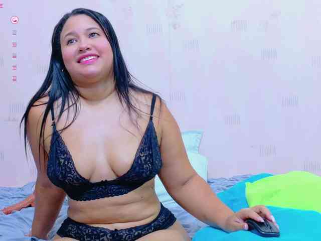 dirtymommyy webcam
