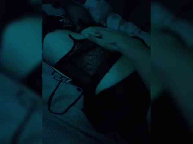 Alexis333 webcam