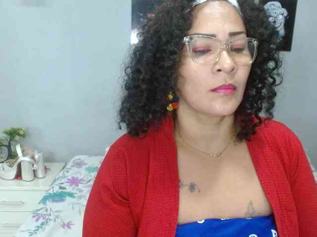 vicka-31 Live Webcam on BongaCams