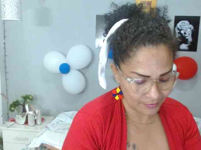 vicka-31 Live Webcam on BongaCams