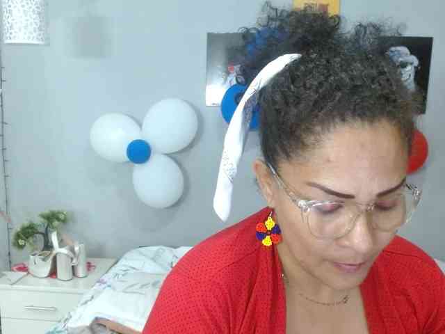 vicka-31 Live Webcam on BongaCams