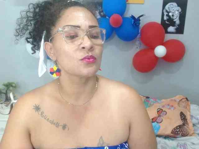 vicka-31 Live Webcam on BongaCams