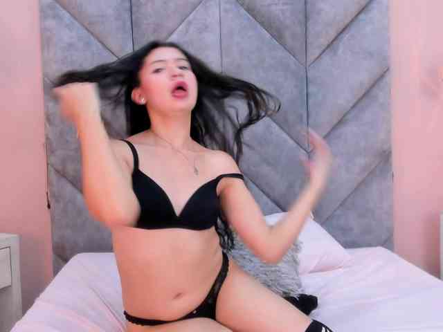 VioletaSantos webcam