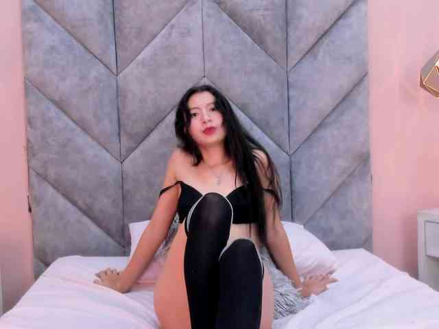 VioletaSantos webcam