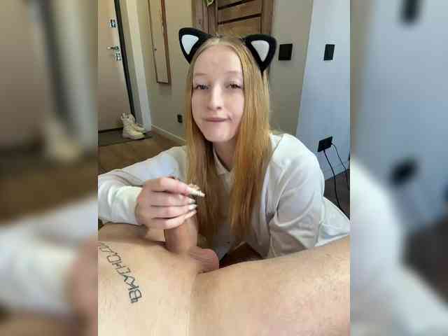 AlexAndPole Live Webcam on BongaCams