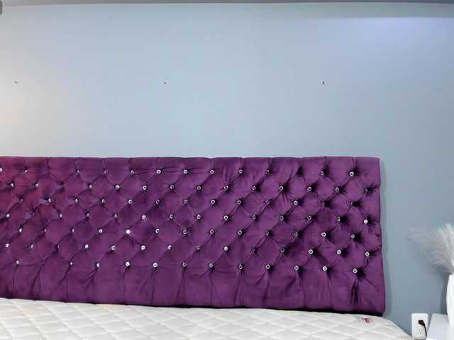  LaylaChisholm chat room