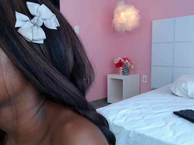 adult live sex webcam LaylaChisholm