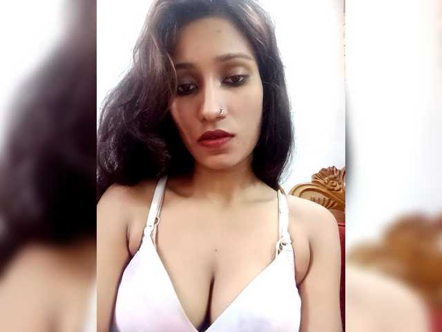 Hot Meherin-Afra6 wants you to fuck their body now Meherin-Afra6 from BongaCams