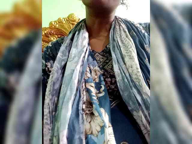 Meherin-Afra6 webcam
