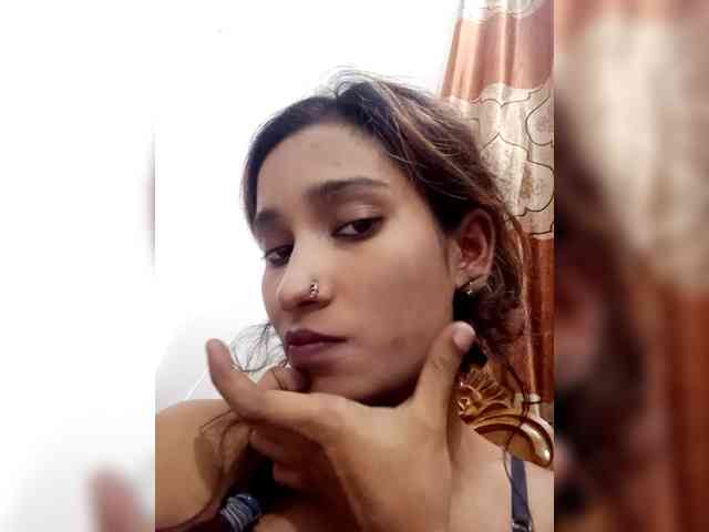 Meherin-Afra6 webcam