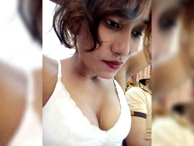 Meherin-Afra6 webcam