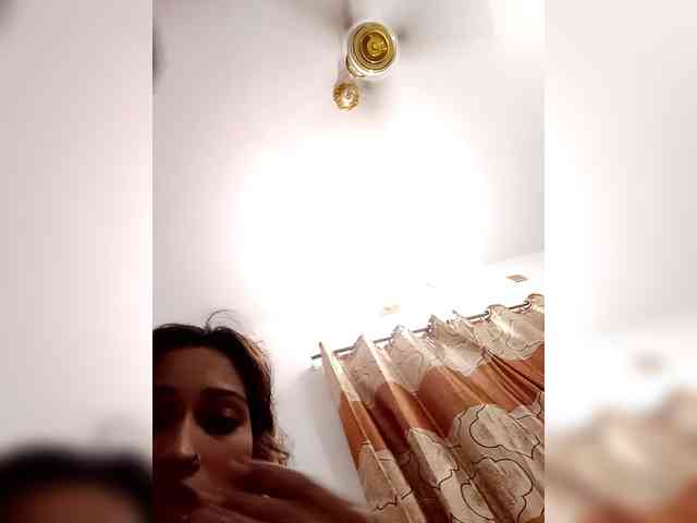 Meherin-Afra6 webcam