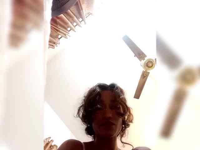 Meherin-Afra6 webcam