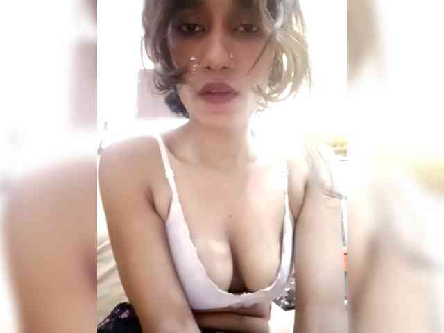 Meherin-Afra6 webcam