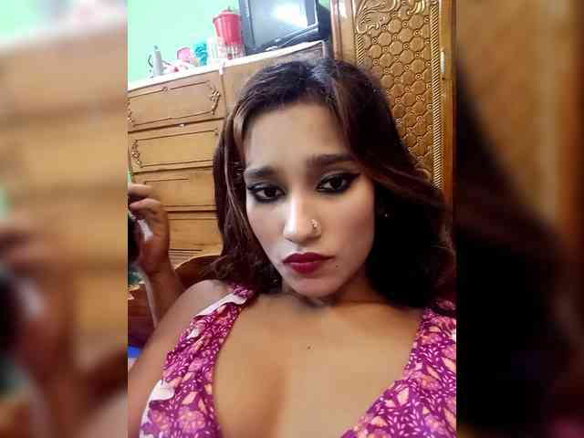 naked chat room Meherin-Afra6