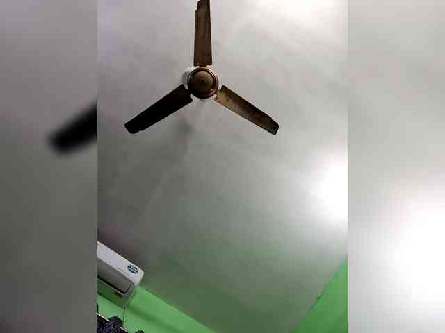 Meherin-Afra6 webcam