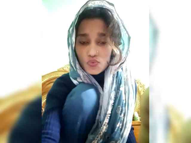 Meherin-Afra6 webcam
