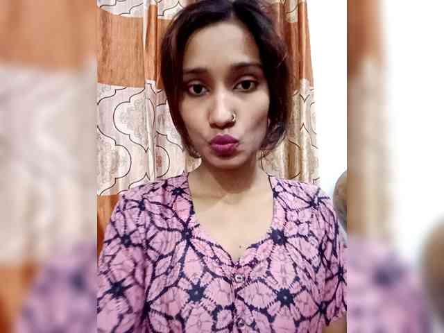 Meherin-Afra6 Live Webcam on BongaCams