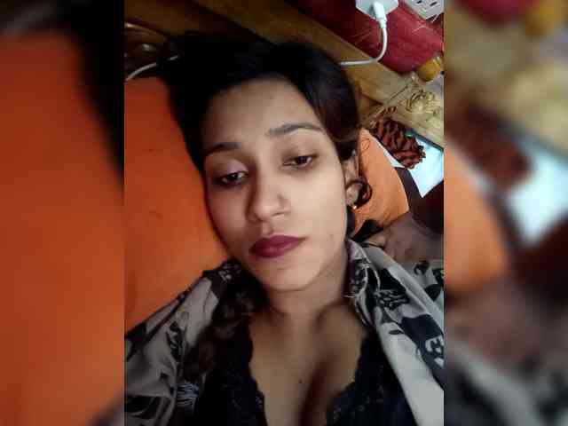 Meherin-Afra6 Live Webcam on BongaCams