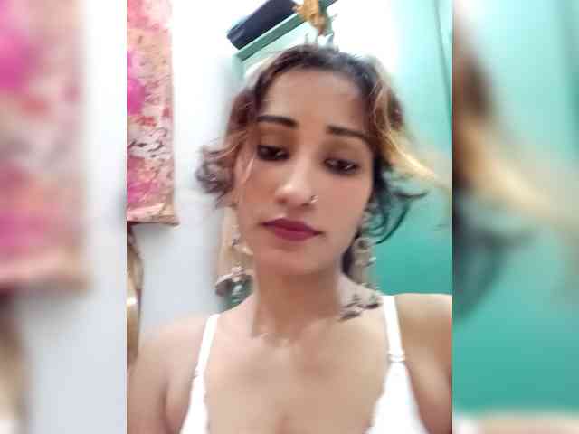 Meherin-Afra6 webcam
