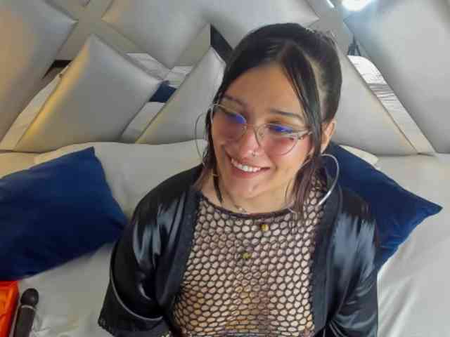 ScarlettMiller-vc webcam